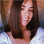 Studentessa al quinto anno di Medicina e Chirurgia, diplomata con il massimo dei voti al liceo Volta di Foggia